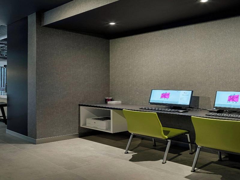Aloft Columbus University District image
