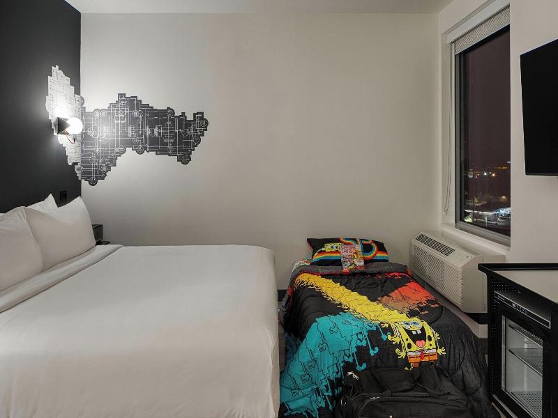 Aloft Columbus University District image