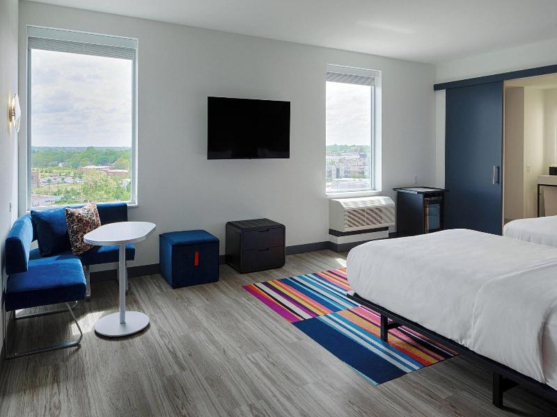 Aloft Columbus University District image