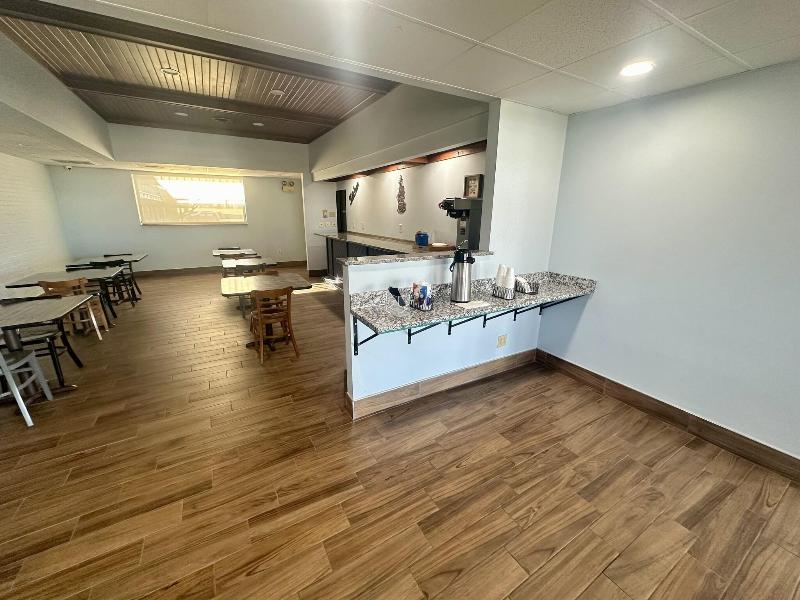 Springfield Inn Tn - Image 8