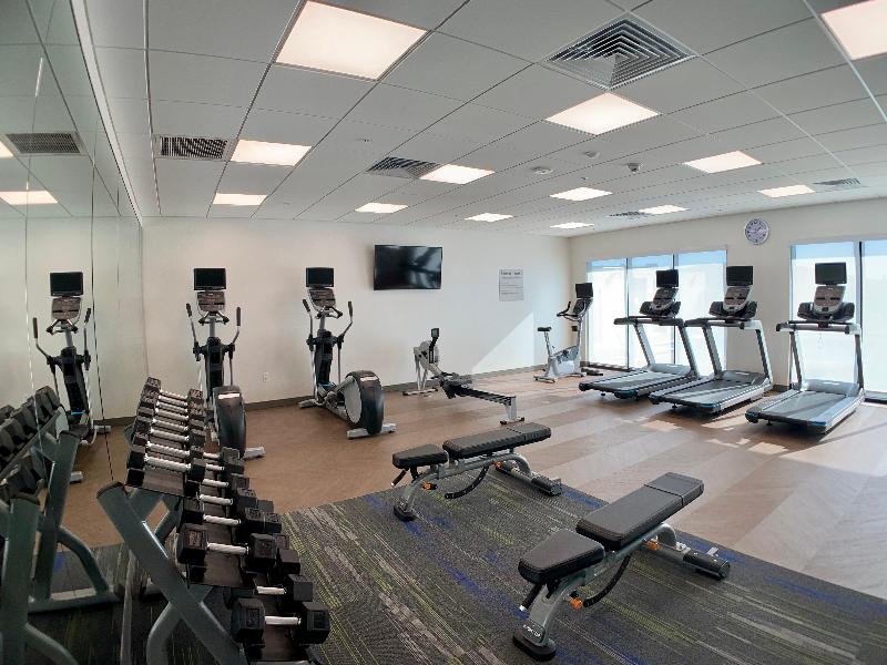 Holiday Inn Express & Sts Phoenix N - Happy Valley image