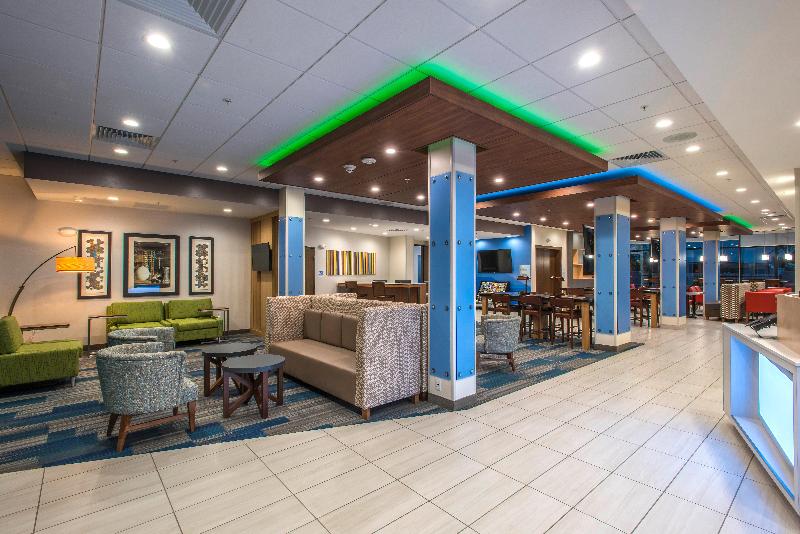Holiday Inn Express & Sts Phoenix N - Happy Valley image