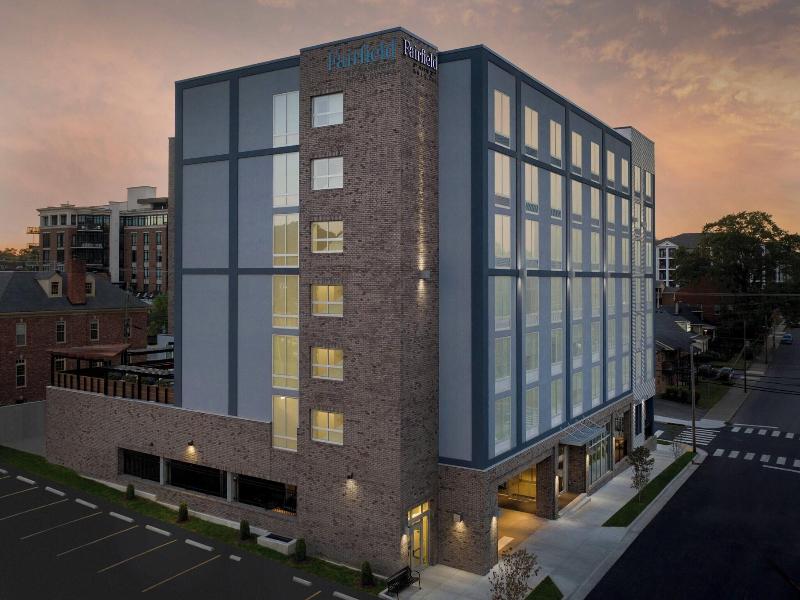 Fairfield Inn & Suites by Marriott Nashville Near 