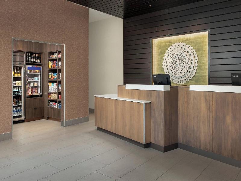 Fairfield Inn & Suites by Marriott Nashville Near 