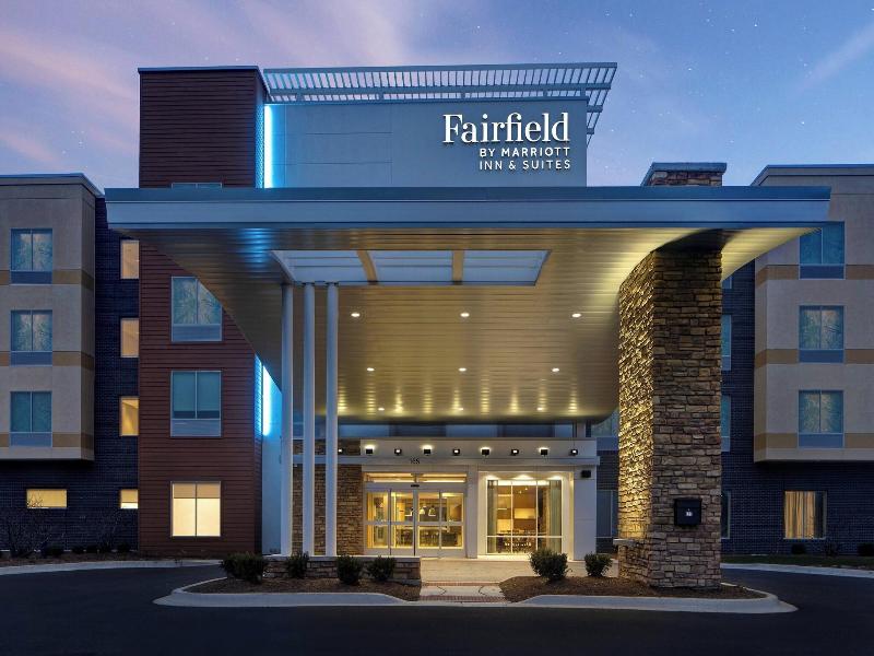 Fairfield Inn & Suites by Marriott Chicago Bolingb image