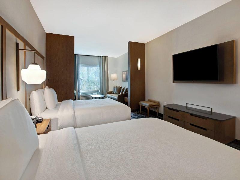 Fairfield Inn & Suites by Marriott Chicago Bolingb image