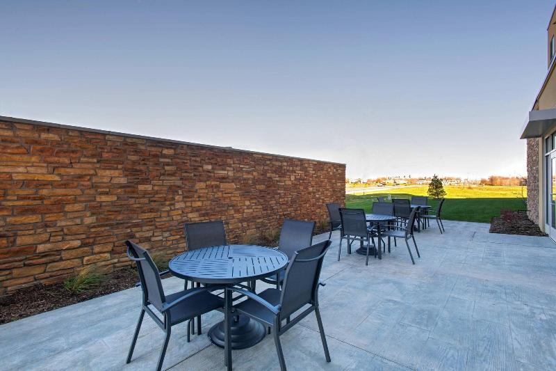 Fairfield Inn & Suites by Marriott Oskaloosa image