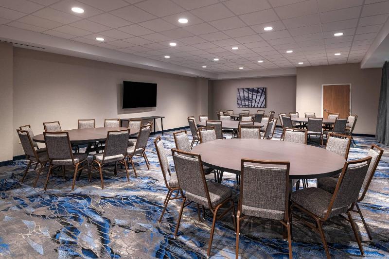 Fairfield Inn & Suites by Marriott Oskaloosa image