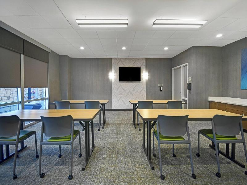 SpringHill Suites by Marriott St. Paul Arden Hills — photo 56