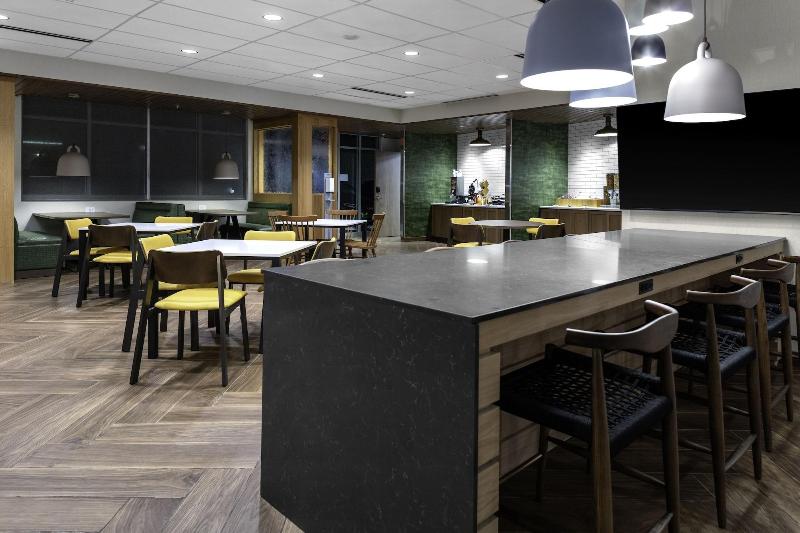 Fairfield Inn & Suites by Marriott Atlanta Mariett image