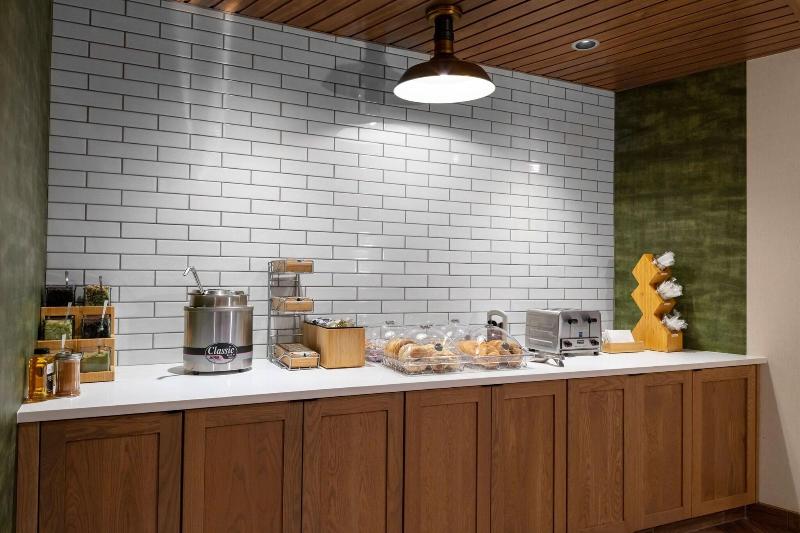 Fairfield Inn & Suites by Marriott Atlanta Mariett image