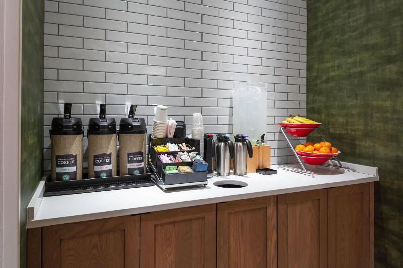 Fairfield Inn & Suites by Marriott Atlanta Mariett image