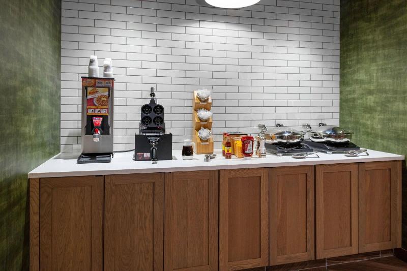 Fairfield Inn & Suites by Marriott Atlanta Mariett image