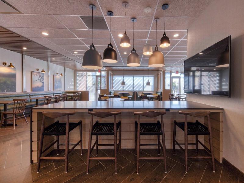 Fairfield Inn & Suites by Marriott Charlotte Belmo image