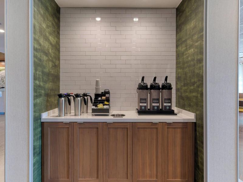 Fairfield Inn & Suites by Marriott Charlotte Belmo image