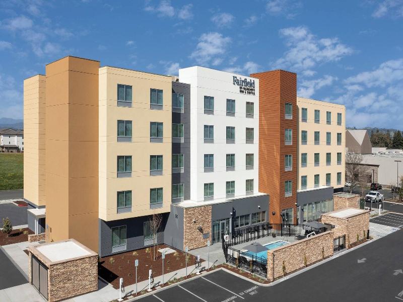 Fairfield Inn & Suites by Marriott Santa Rosa Rohn image