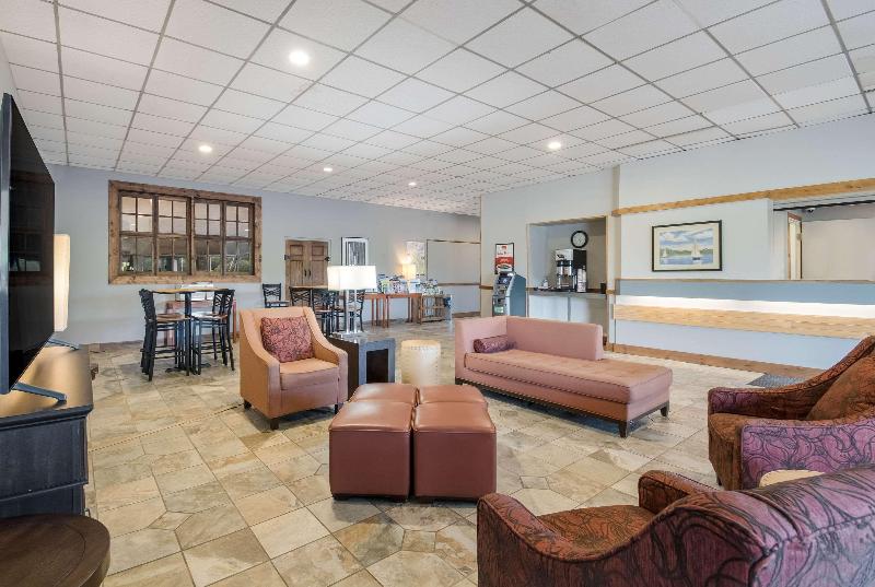 Econo Lodge Hurley-Ironwood image