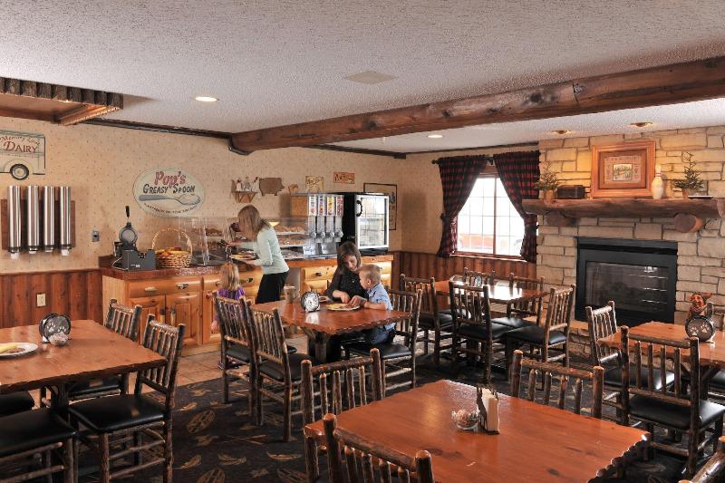 Cedar Creek Hotel Wausau - Rothschild image