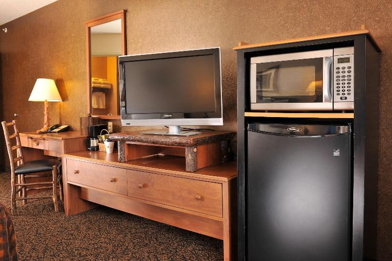 Cedar Creek Hotel Wausau - Rothschild image