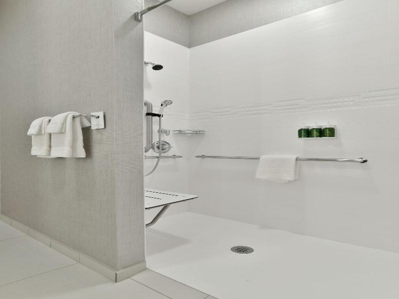 Residence Inn By Marriott Eau Claire image