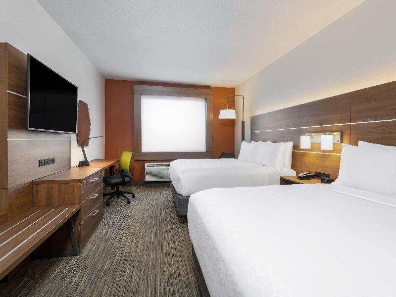 Holiday Inn Express & Suites Colorado Springs I-25 image