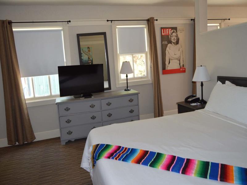 Palm Canyon Hotel & RV Resort image