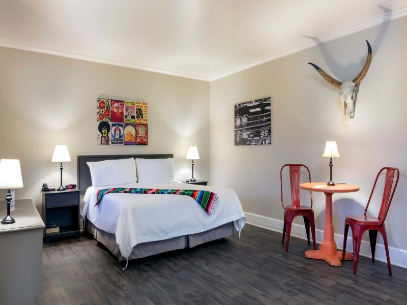 Palm Canyon Hotel & RV Resort image