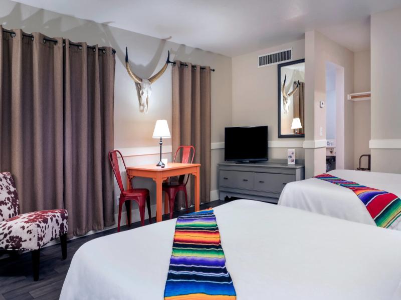 Palm Canyon Hotel & RV Resort image