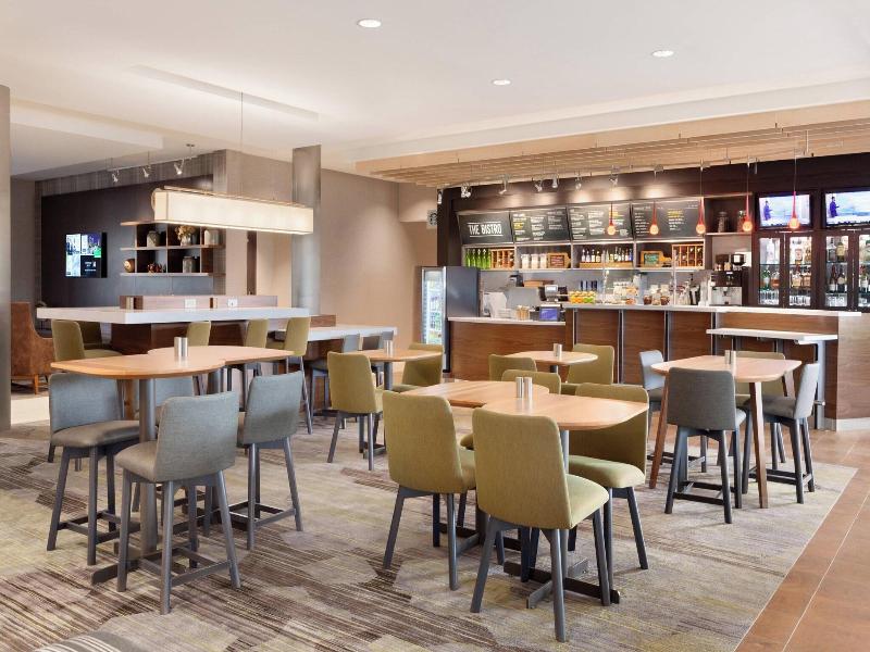 Courtyard by Marriott Boston Dedham/Westwood image