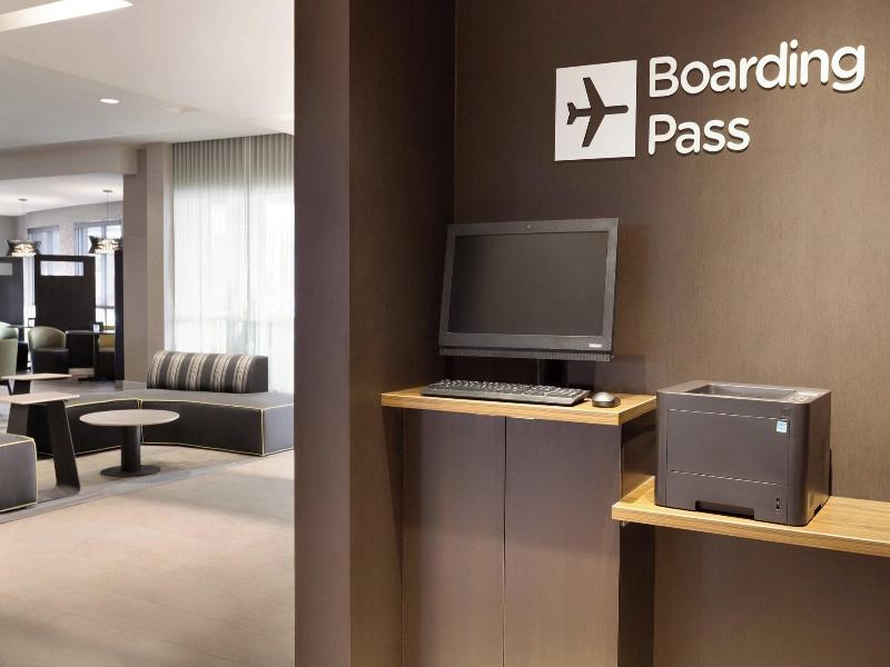 Courtyard by Marriott Boston Dedham/Westwood image