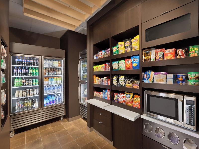 Courtyard by Marriott Boston Dedham/Westwood image