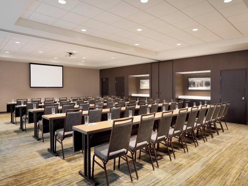 Courtyard by Marriott Boston Dedham/Westwood image