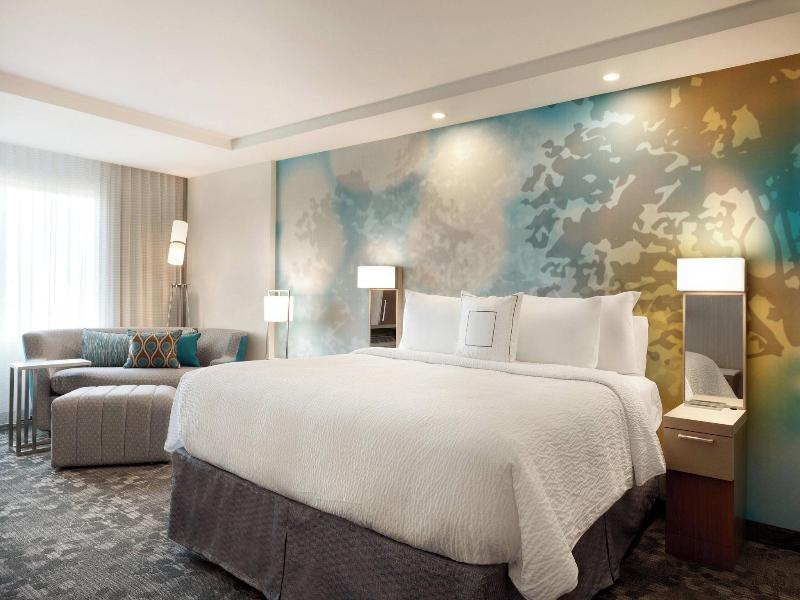 Courtyard by Marriott Boston Dedham/Westwood image