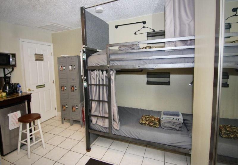 Sheridan Hostel image