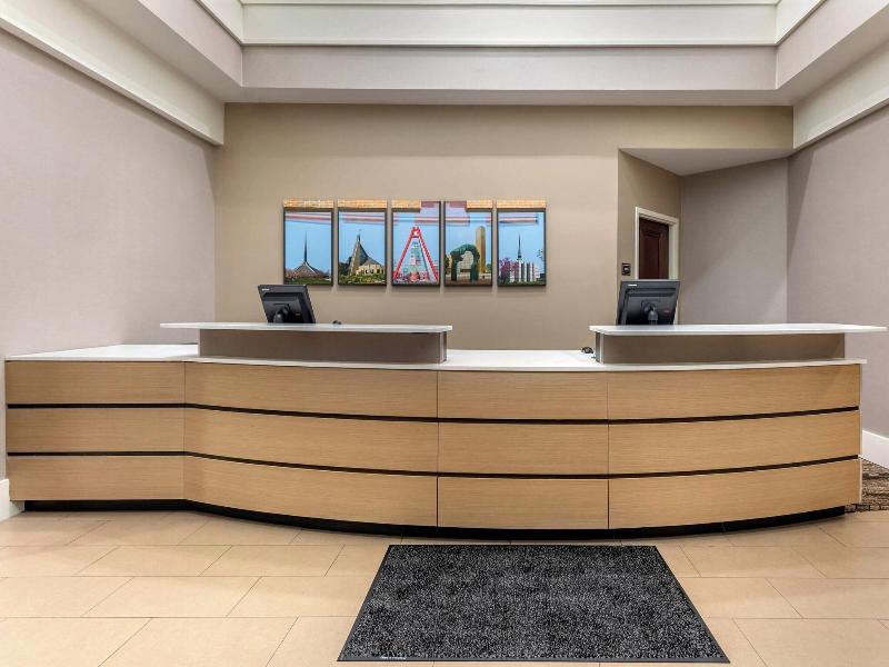 Residence Inn Columbus image