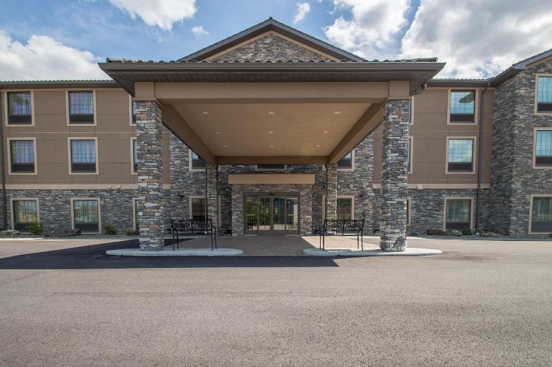 Cobblestone Inn & Suites – St. Mary's image