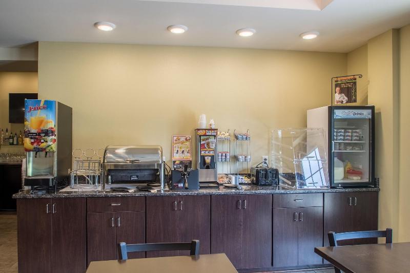 Cobblestone Inn & Suites – St. Mary's image