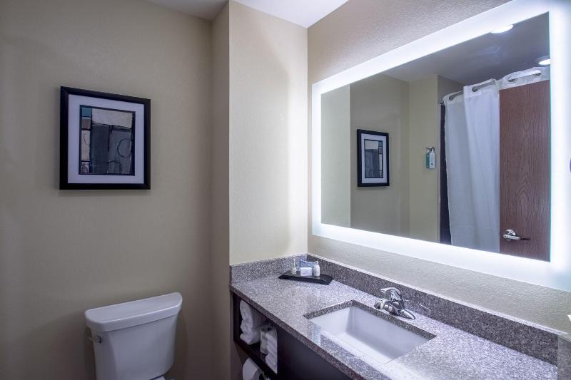 Cobblestone Inn & Suites – St. Mary's image