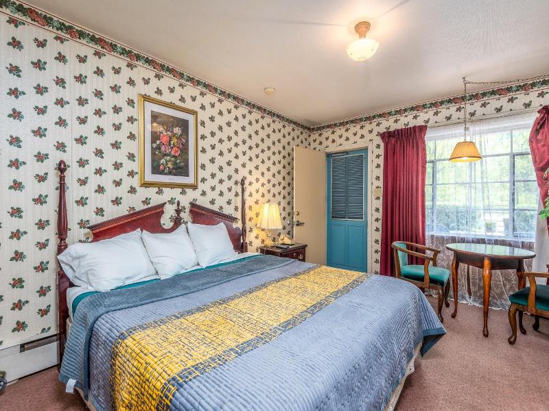 Parkway Inn image