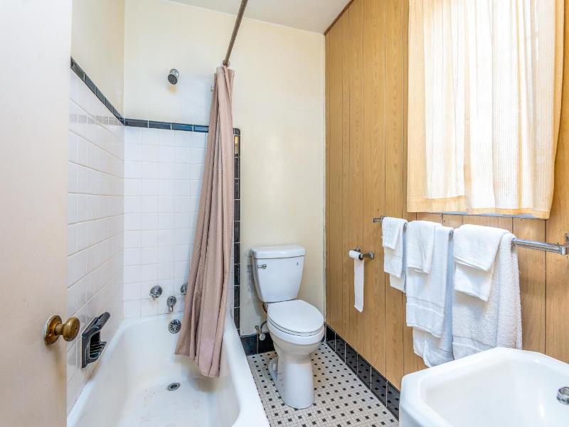 Parkway Inn image