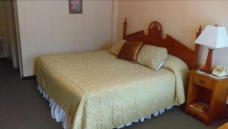 Parkway Inn image