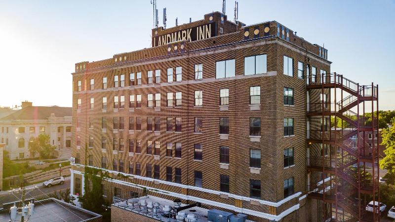 Landmark Inn image