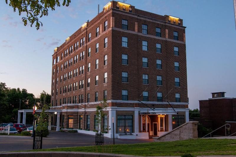 Landmark Inn image
