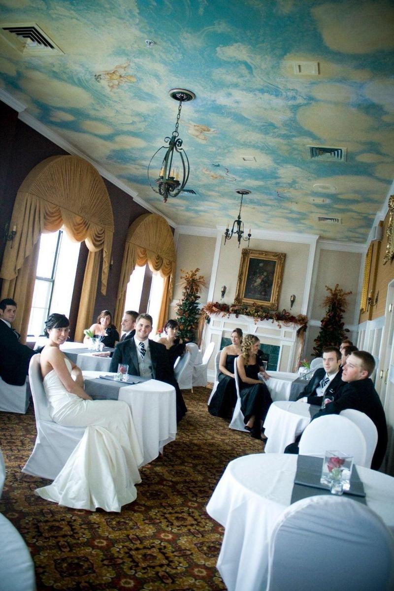 Landmark Inn image