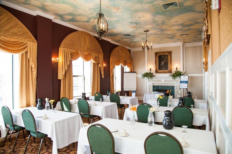 Landmark Inn image