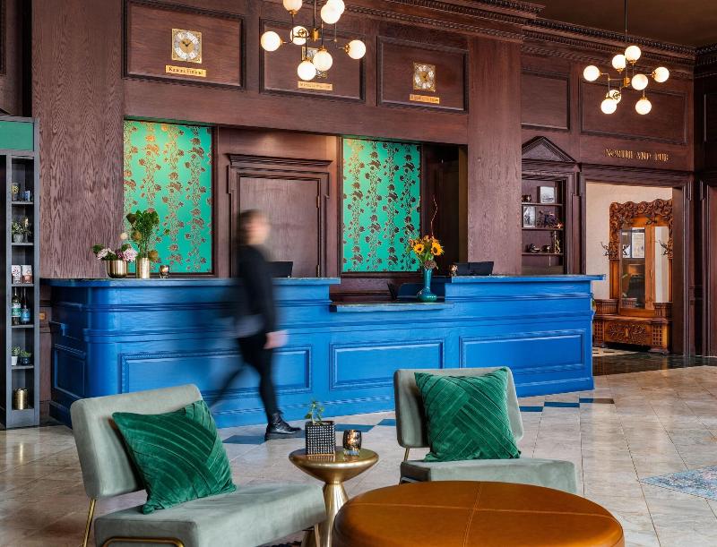 Landmark Inn image
