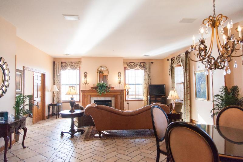 Landmark Inn image