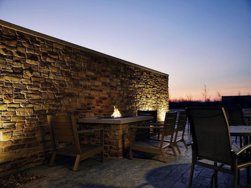 Fairfield Inn & Suites by Marriott Sheboygan image