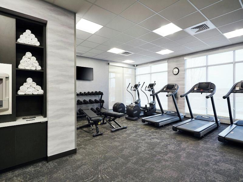 Fairfield Inn & Suites by Marriott Sheboygan image