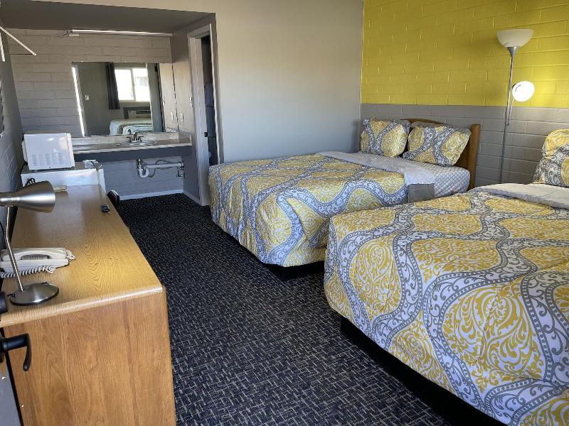 Belle-Aire Motel image